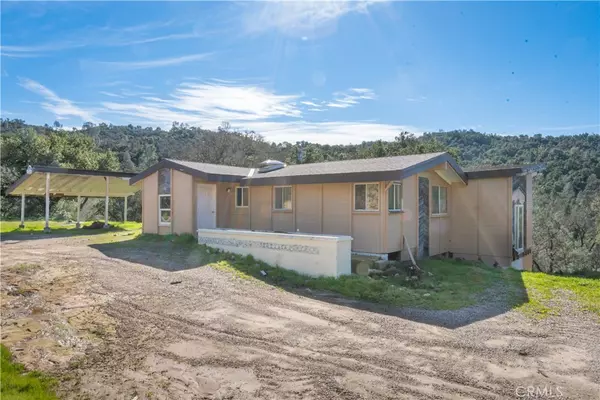 Paso Robles, CA 93446,14615 Chimney Rock RD