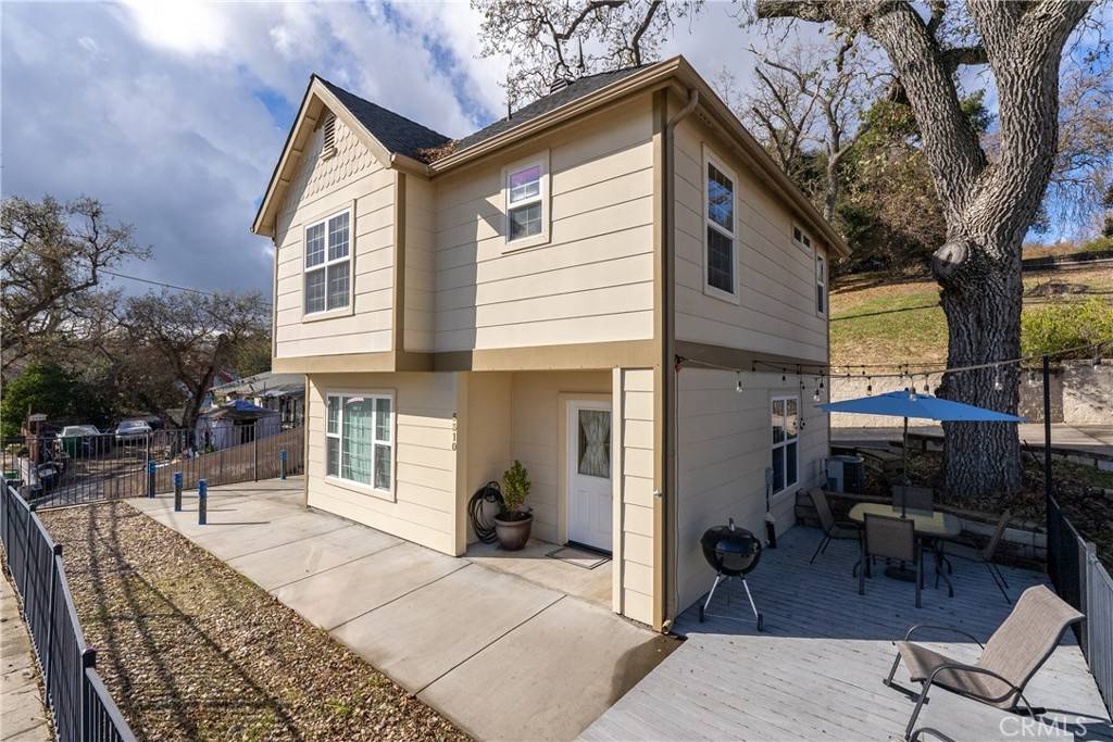 5310 Traffic WAY, Atascadero, CA 93422