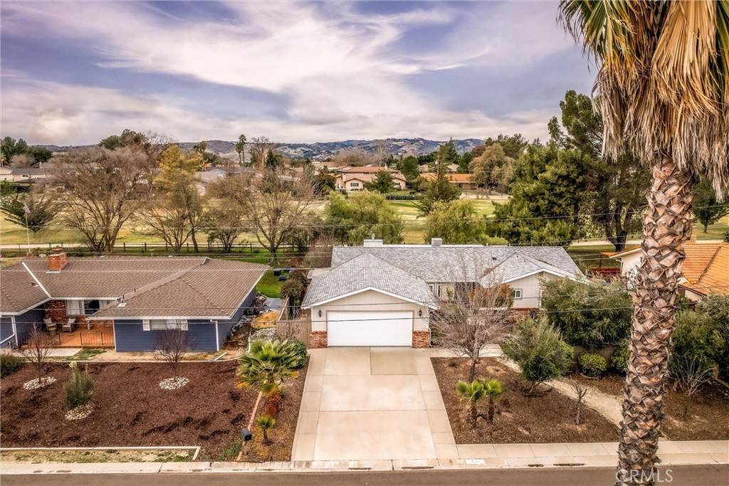 Paso Robles, CA 93446,1528 Fairway DR