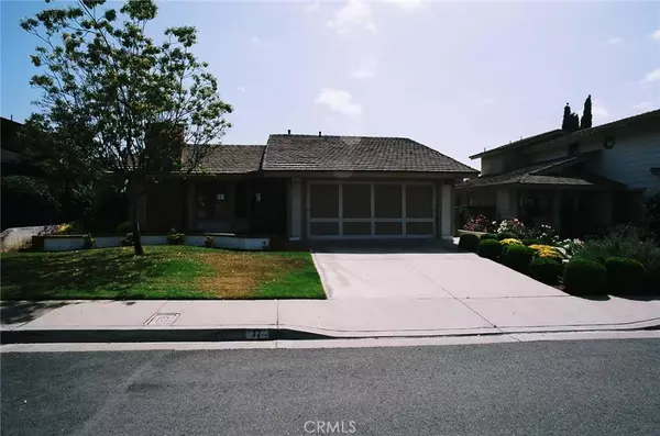 17 La Cincha, Rancho Santa Margarita, CA 92688