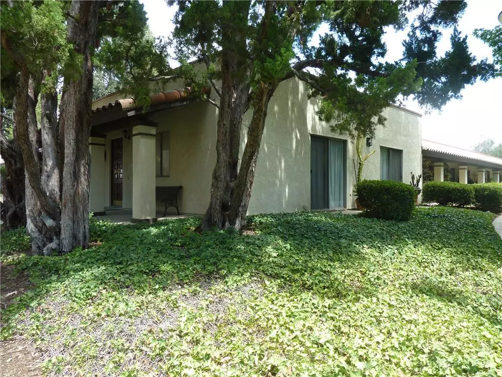 San Dimas, CA 91773,206 W Via Vaquero