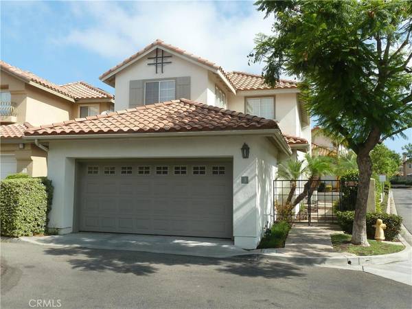 3 Via Floria, Rancho Santa Margarita, CA 92688