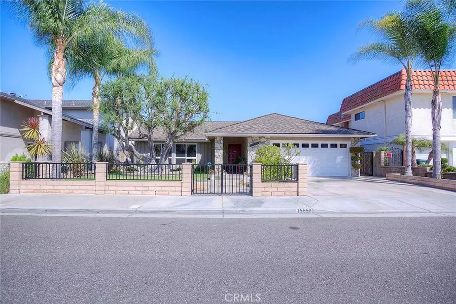 15652 Dawson LN, Huntington Beach, CA 92647