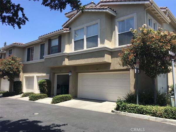 308 Falcon crk, Irvine, CA 92618