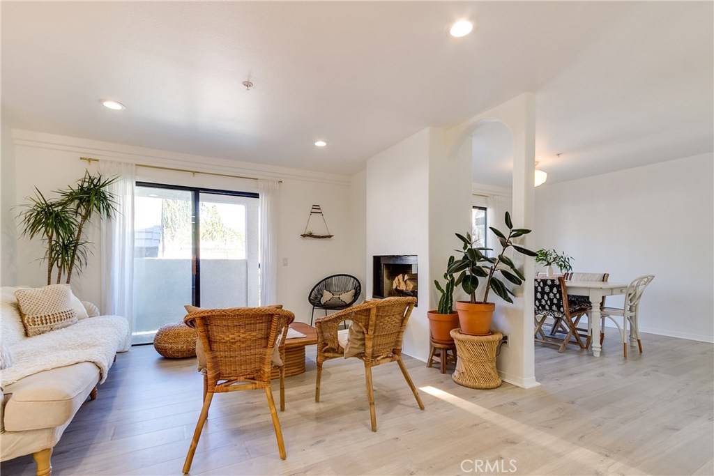 Northridge, CA 91325,17735 Kinzie ST #304