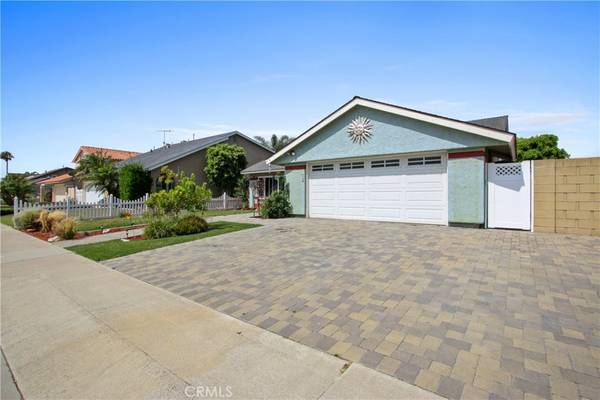 Huntington Beach, CA 92646,20831 Woodlea LN