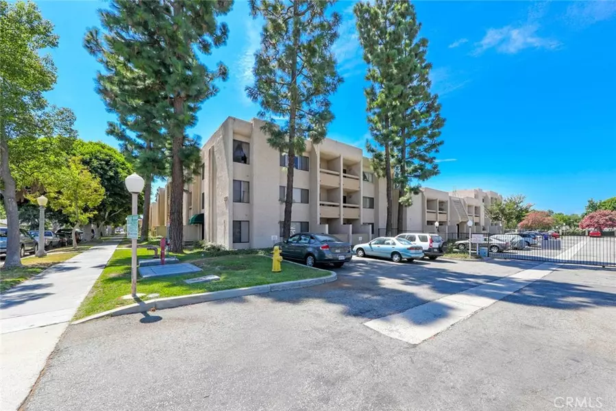 351 N Ford AVE #213, Fullerton, CA 92832