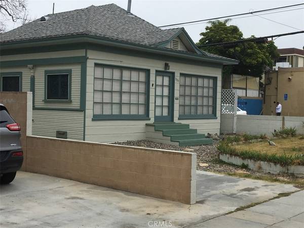 3325 E 4th ST, Long Beach, CA 90814