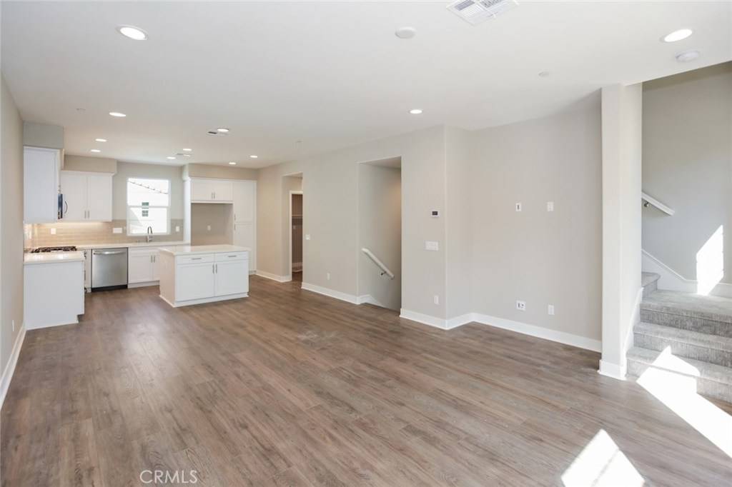 Oceanside, CA 92056,4349 Harbor WAY #2