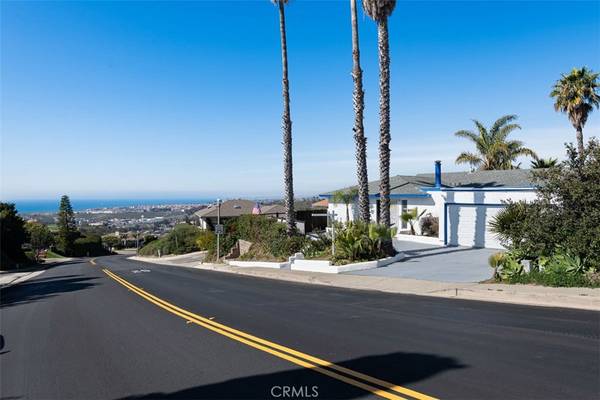 San Clemente, CA 92672,946 Avenida Presidio