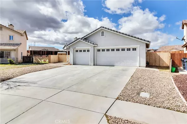 Adelanto, CA 92301,15144 Lake ST