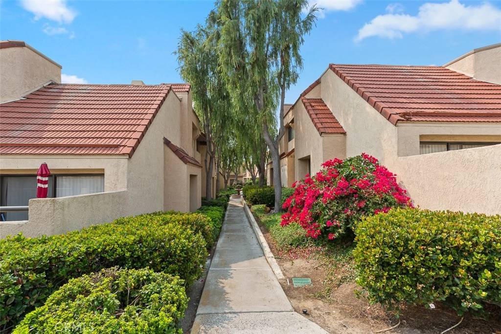 Laguna Niguel, CA 92677,26 Aruba ST #244