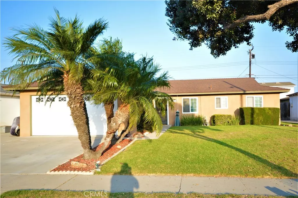 Westminster, CA 92683,15932 Quartz ST