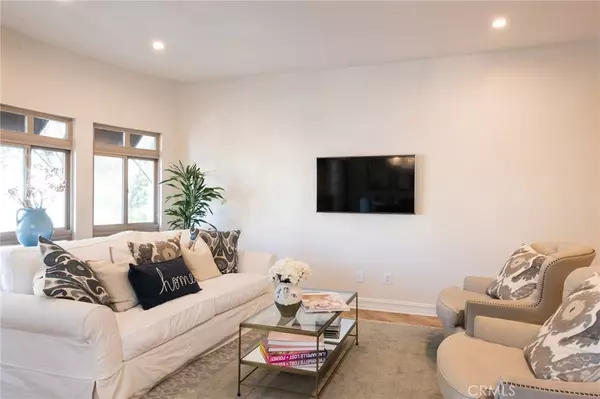 4601 Coldwater Canyon AVE #201, Studio City, CA 91604