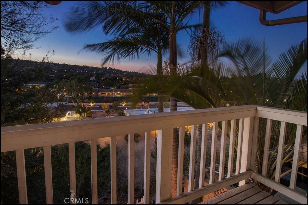 Laguna Niguel, CA 92677,23821 Hillhurst DR #30