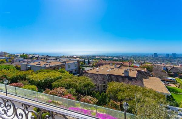 Newport Beach, CA 92660,15 Crestwood