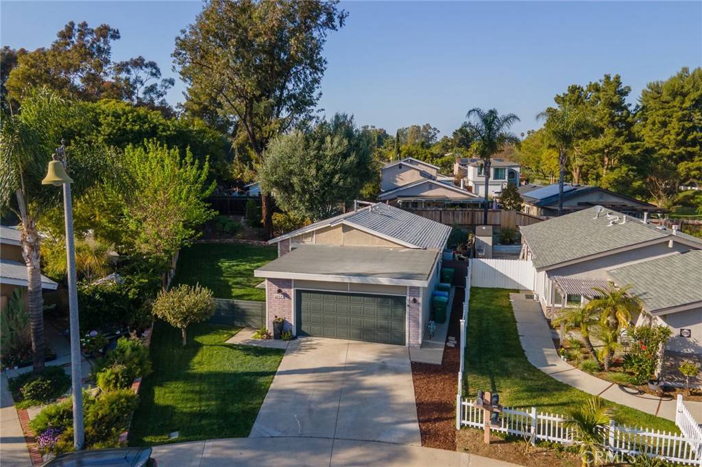 Mission Viejo, CA 92692,27171 Benisa