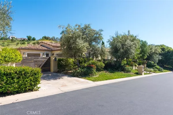 Irvine, CA 92603,58 Boulder View