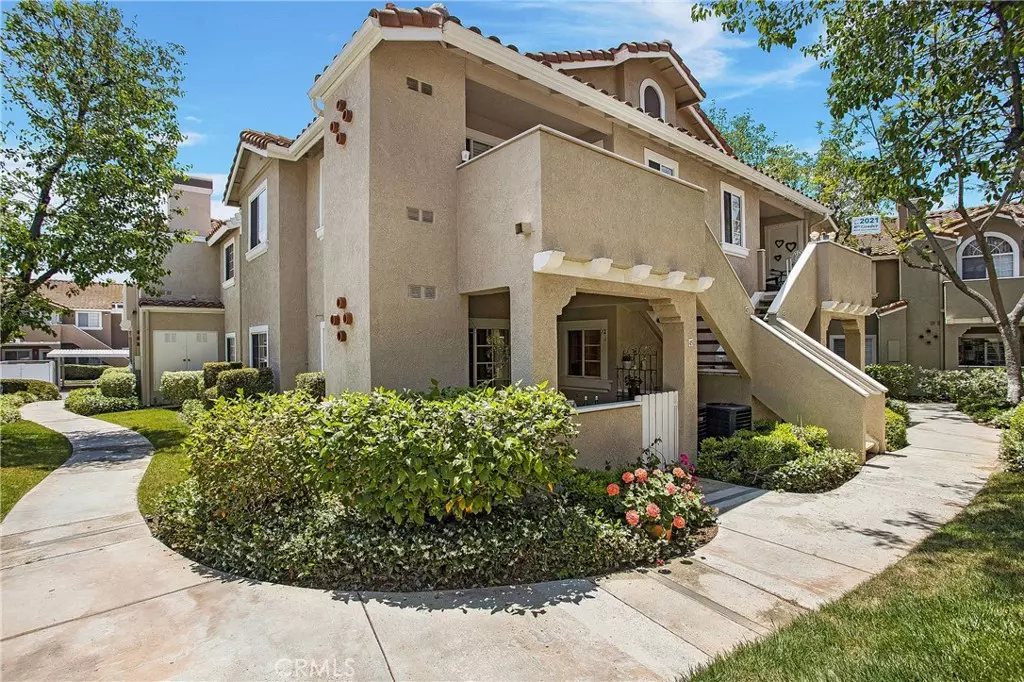 Rancho Santa Margarita, CA 92688,45 Via Prado