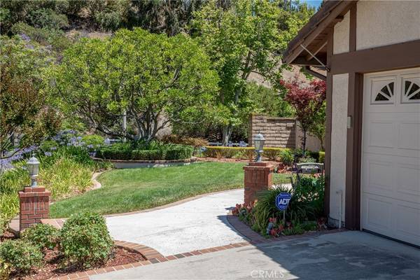 Yorba Linda, CA 92887,4875 Via Del Corral