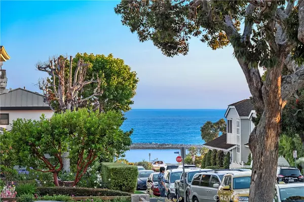 Corona Del Mar, CA 92625,226 Jasmine AVE