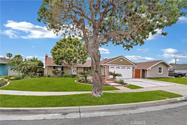 Huntington Beach, CA 92649,17591 Griffith CIR