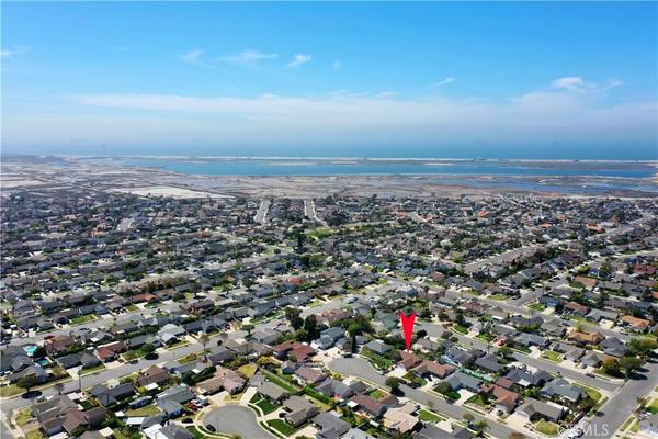 Huntington Beach, CA 92649,17591 Griffith CIR