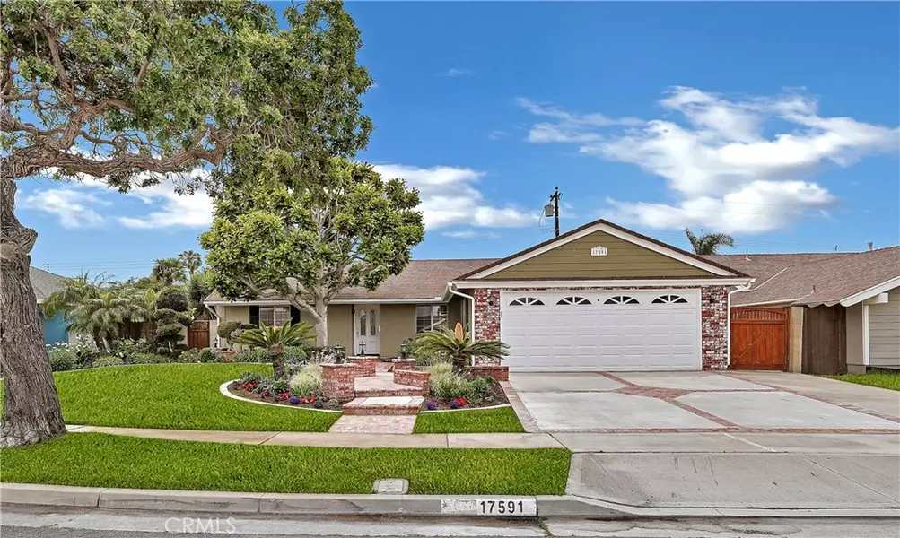 17591 Griffith CIR, Huntington Beach, CA 92649