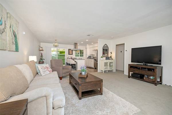 Aliso Viejo, CA 92656,23436 Via San Martine