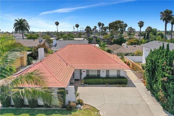 16911 Bedford, Huntington Beach, CA 92649