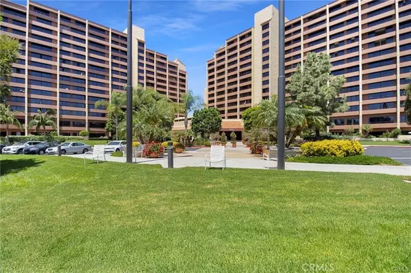 24055 Paseo Del Lago #652, Laguna Woods, CA 92637