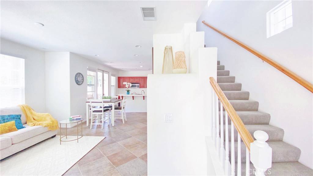 Ladera Ranch, CA 92694,9 Honey Tree Farm