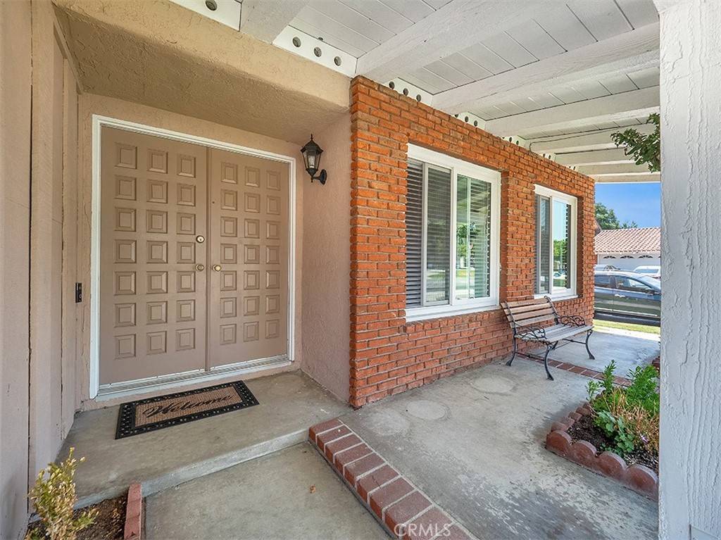 Tustin, CA 92780,14582 Raintree LN
