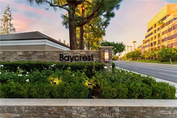 Newport Beach, CA 92660,2 Baycrest CT