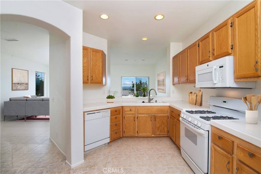 Aliso Viejo, CA 92656,46 Sobrante