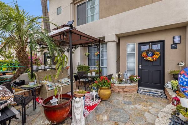 Aliso Viejo, CA 92656,25 Southwind