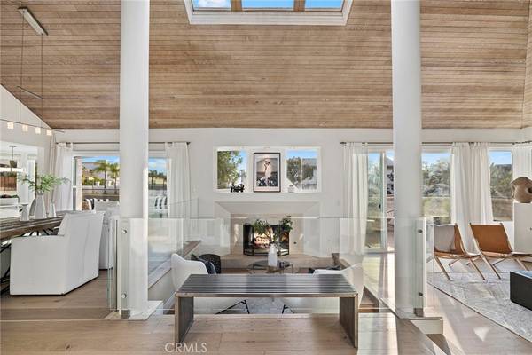 15 Coventry #11, Newport Beach, CA 92660