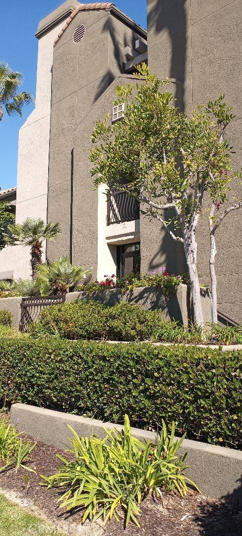 Huntington Beach, CA 92648,430 Lake ST #103