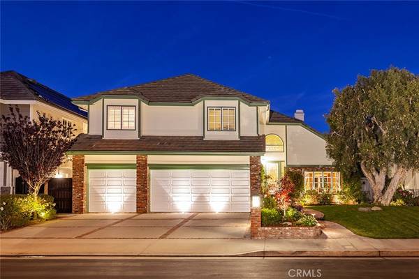 16162 Whitecap LN, Huntington Beach, CA 92649