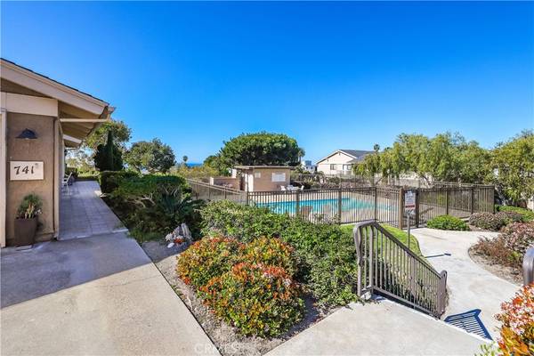 San Clemente, CA 92672,741 Calle Bahia