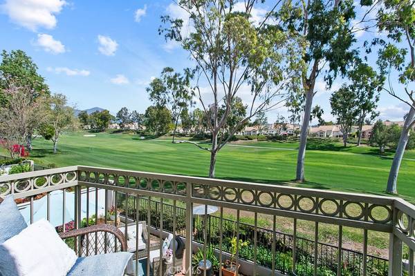 19 Via Floria, Rancho Santa Margarita, CA 92688