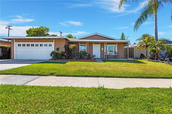 19451 Salmon LN, Huntington Beach, CA 92646