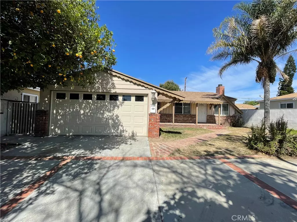 Panorama City, CA 91402,8359 Wakefield AVE