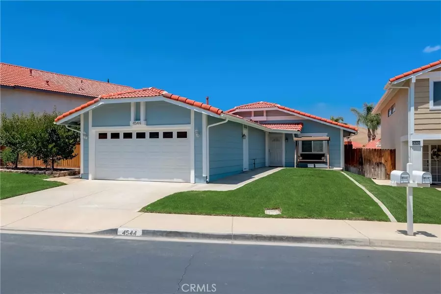 4544 Pennyroyal DR, Corona, CA 92878