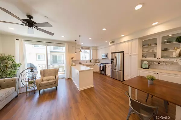 Huntington Beach, CA 92648,6237 Surfcove CIR