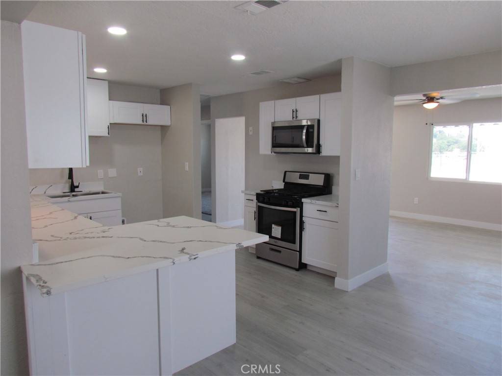 Yucaipa, CA 92399,12425 18th ST