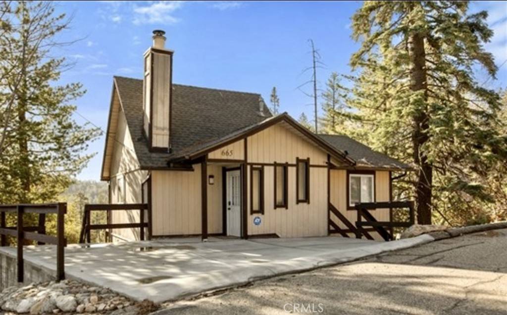 665 Sonoma DR, Lake Arrowhead, CA 92352