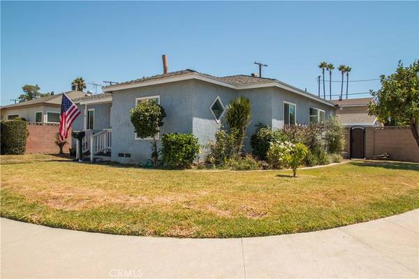 5802 Hedda ST, Lakewood, CA 90713