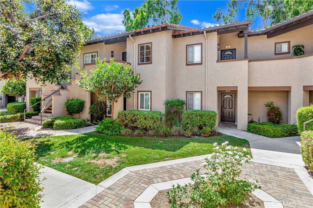 Rancho Santa Margarita, CA 92688,20 Via Solaz