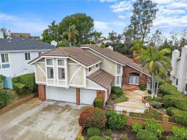 25791 Terra Bella AVE, Laguna Hills, CA 92653